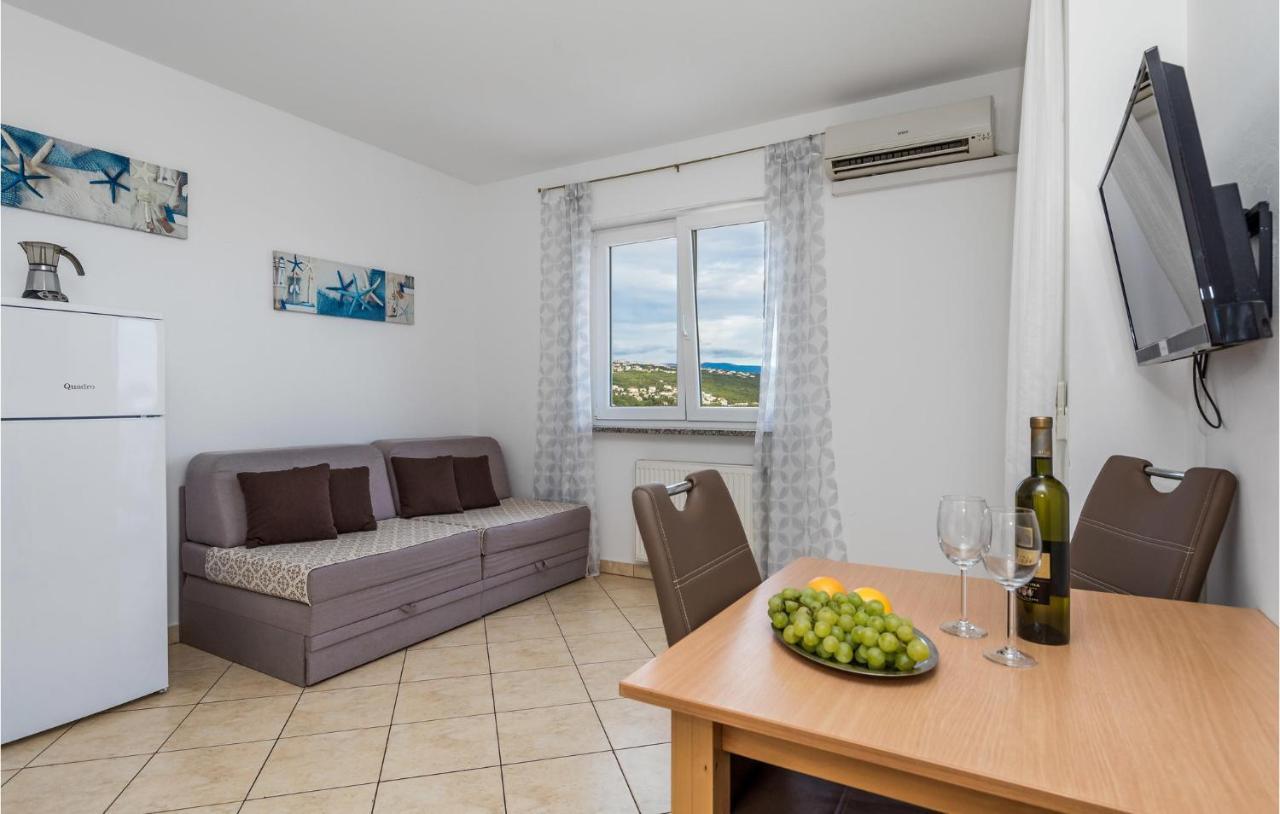 Nice Apartment In Volosko With Kitchen Exteriör bild