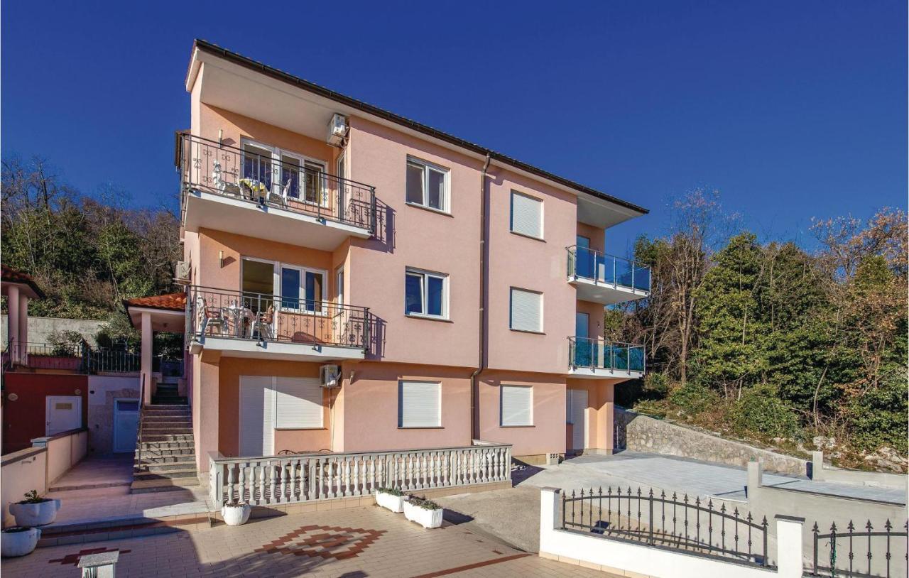 Nice Apartment In Volosko With Kitchen Exteriör bild