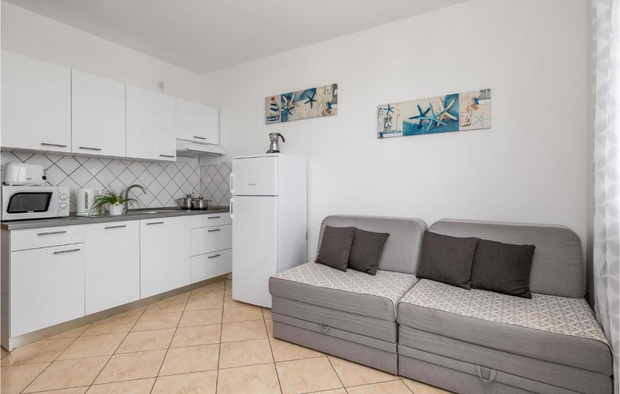 Nice Apartment In Volosko With Kitchen Exteriör bild